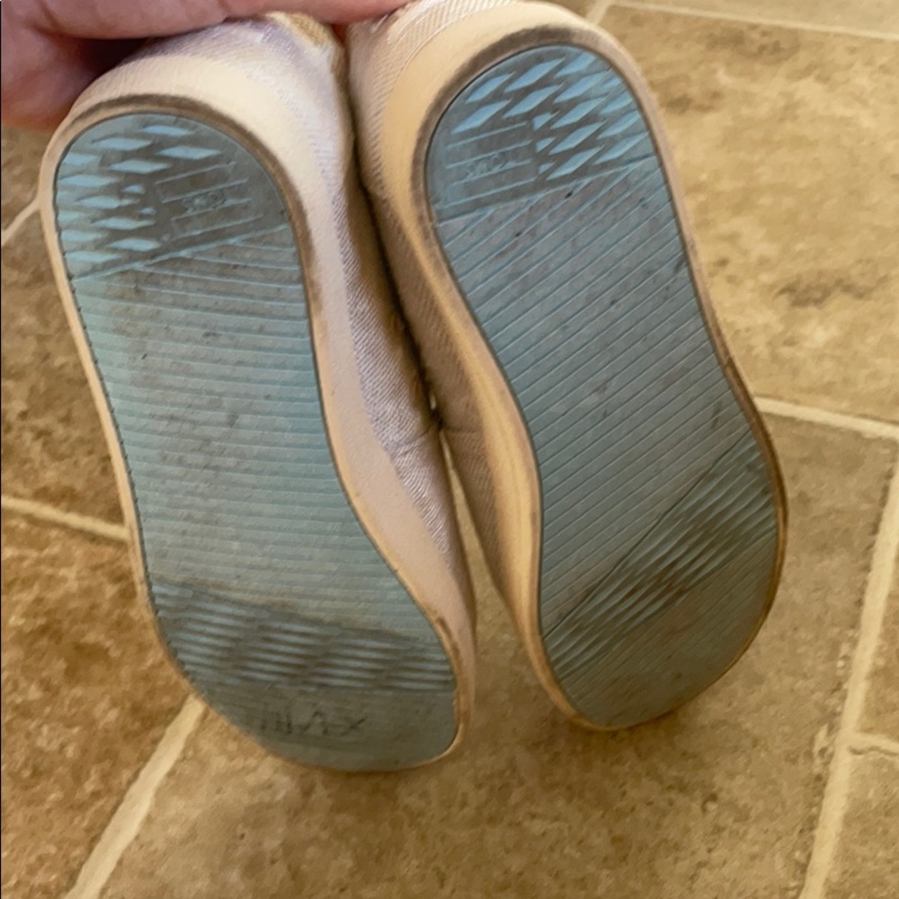 toms - Picture 4 of 4